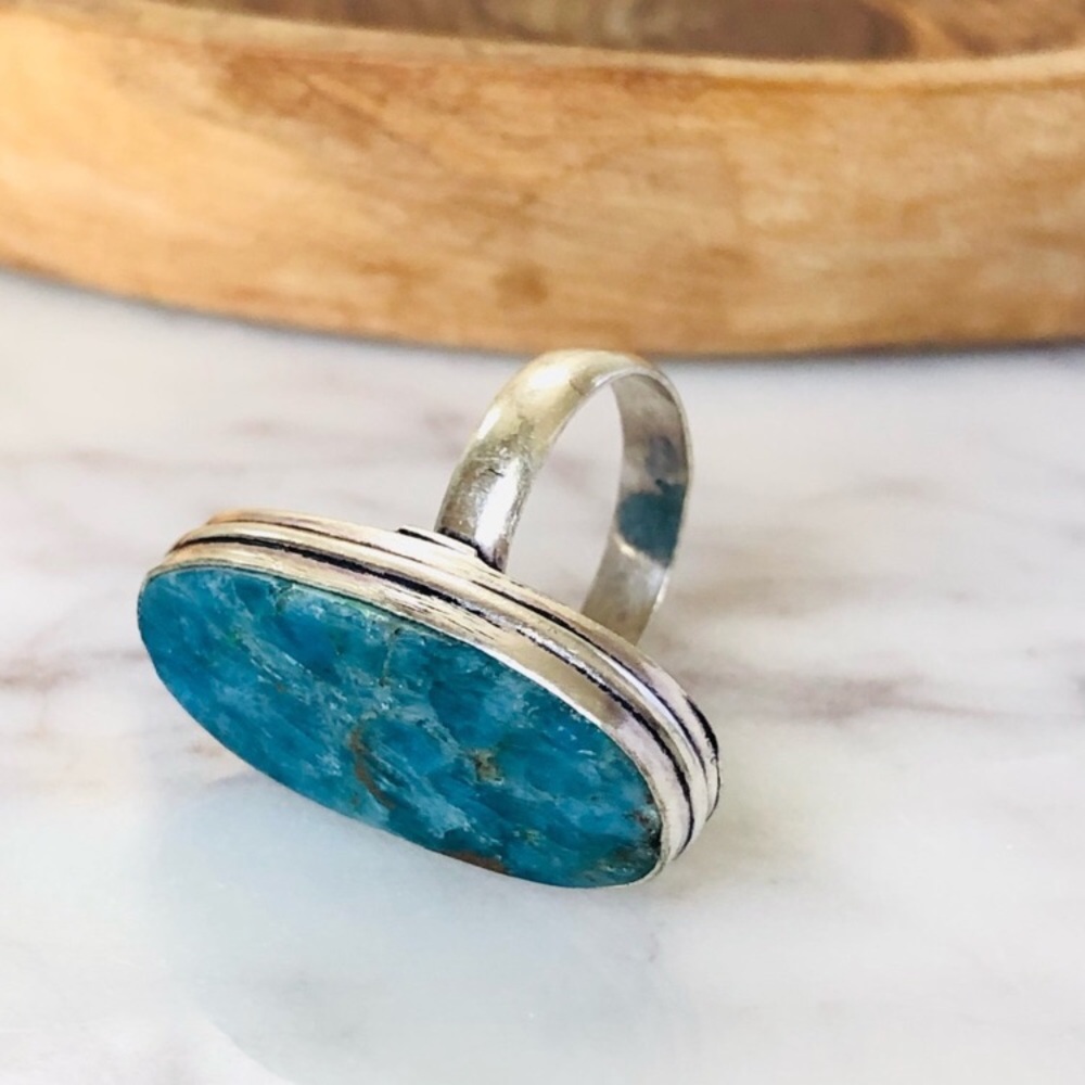 Apatite Silver Ring - Picture 3 of 10